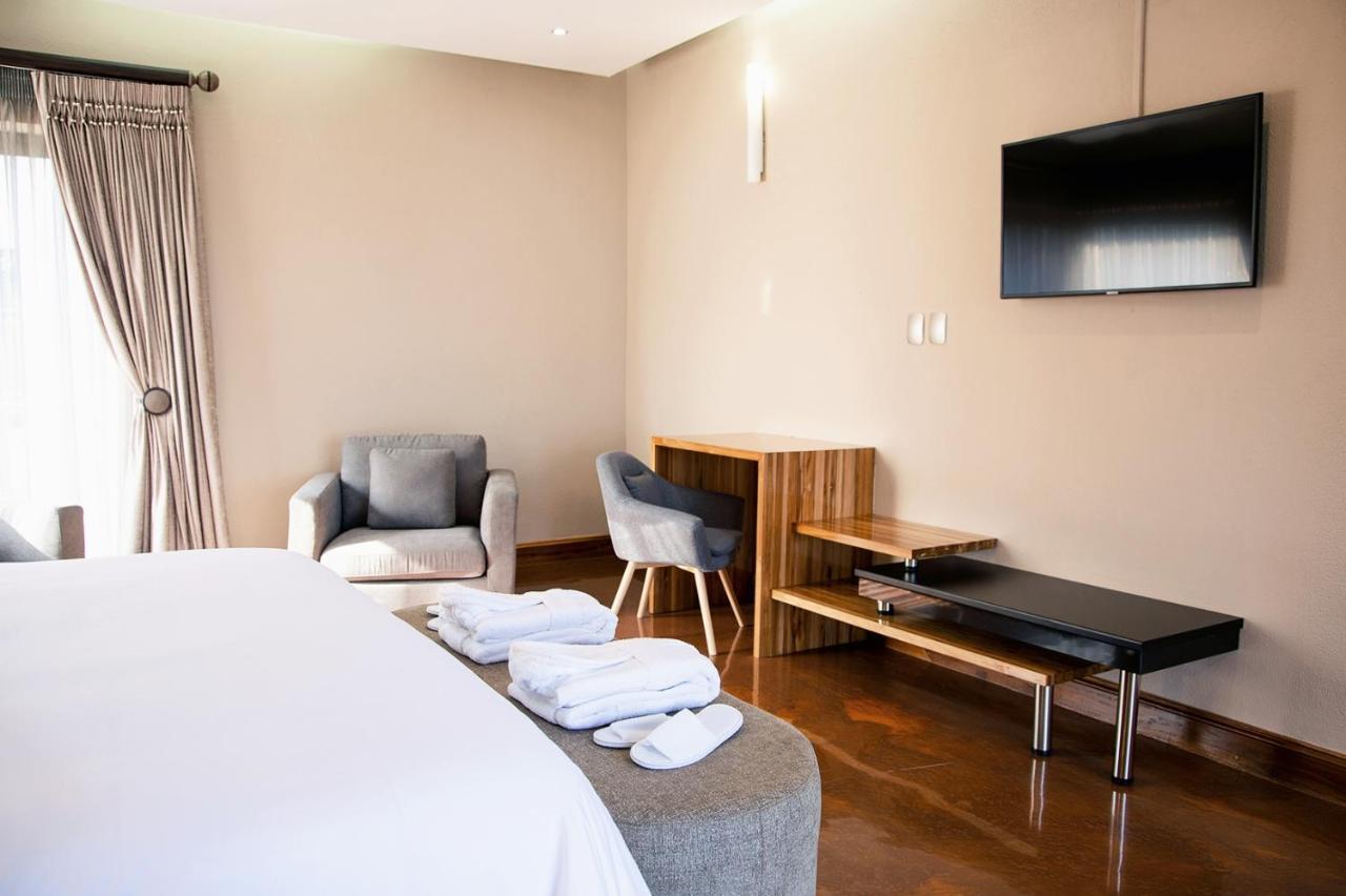 Schimper View Boutique Guest House Louis Trichardt Esterno foto